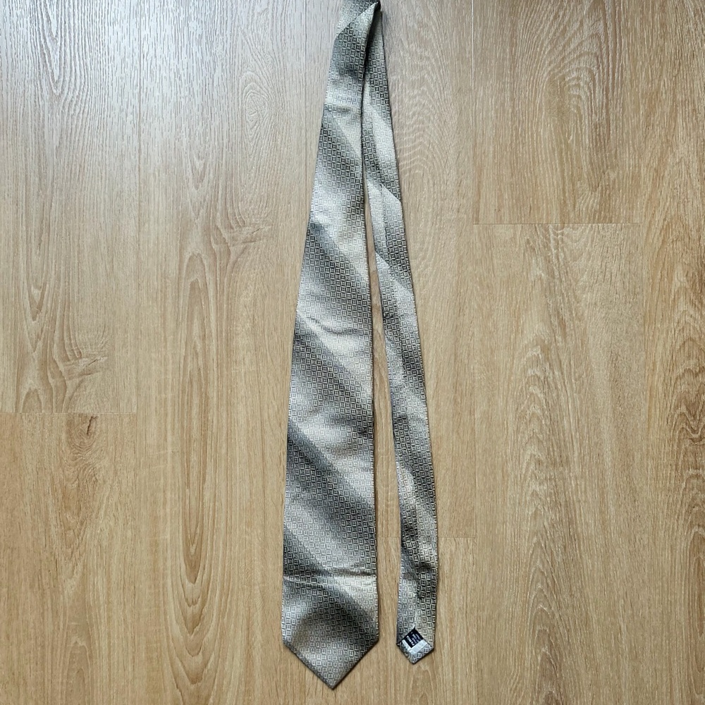 VITALIANO PANCALDI Pleated Colorful Vibrant Italian Silk Tie ITALY 57.5”